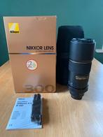 AF-S Nikkor 300mm F/4D IF-ED  z.g.a.n!, Ophalen of Verzenden, Zo goed als nieuw, Telelens