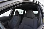 Toyota Corolla Cross Hybrid 140 Active Plus Limited Automaat, Auto's, Toyota, Stof, Gebruikt, Zwart, Bedrijf