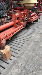 Kuhn grondfrees mesttank Kverneland wentelploeg Evers woeler, Zakelijke goederen, Agrarisch | Werktuigen, Ophalen, Glastuinbouw