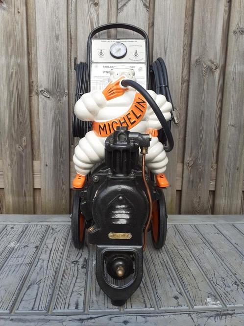Jaren 20 Michelin compressor grootste uitvoering, Verzamelen, Automaten | Overige, Zo goed als nieuw, Ophalen