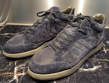 Santoni sneakers maat 8 beschikbaar voor biedingen