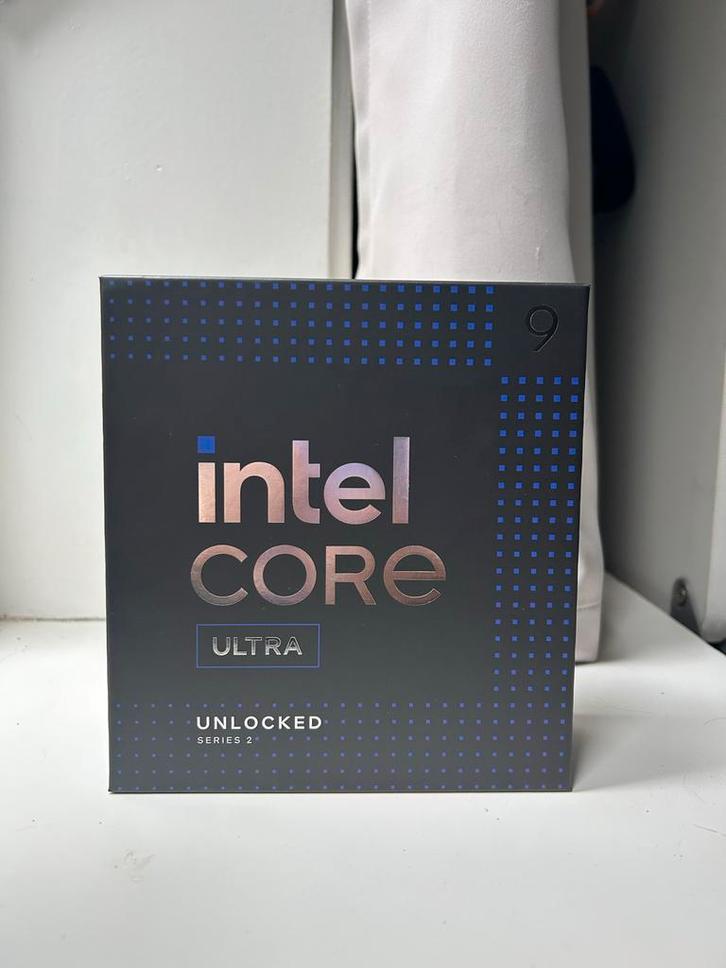 Intel Core Ultra 9 285k - Nieuw & Verzegeld!, Computers en Software, Processors, Nieuw, 24-core, 4 Ghz of meer, Ophalen of Verzenden