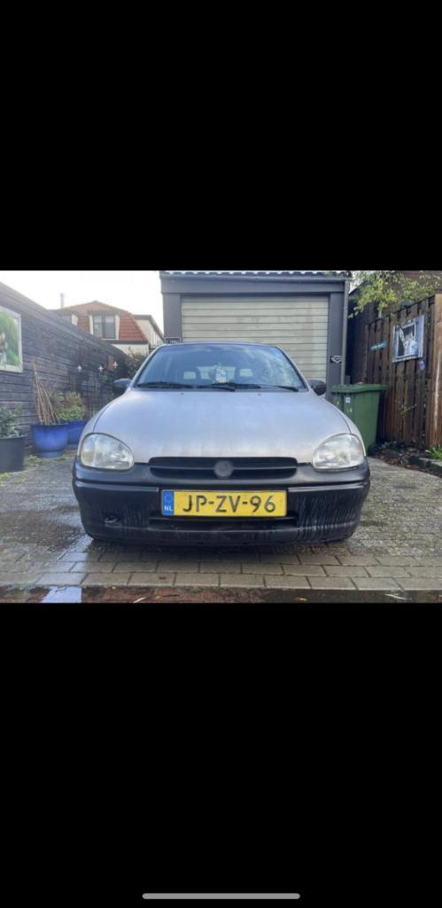 Opel Corsa 1.4 Automaat APK 12-2026 nette staat! Youngtimer!, Auto's, Opel, Particulier, Corsa, Airbags, Alarm, Bluetooth, Boordcomputer