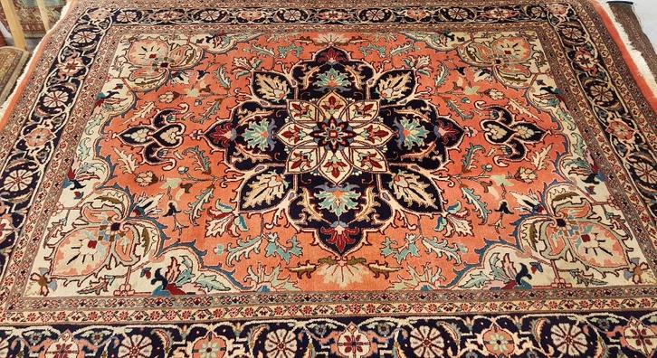 Perzisch tapijt Heriz 317 x242/Wandkleed/Kelim/Oosters/Loper, Huis en Inrichting, Stoffering | Tapijten en Kleden, 200 cm of meer