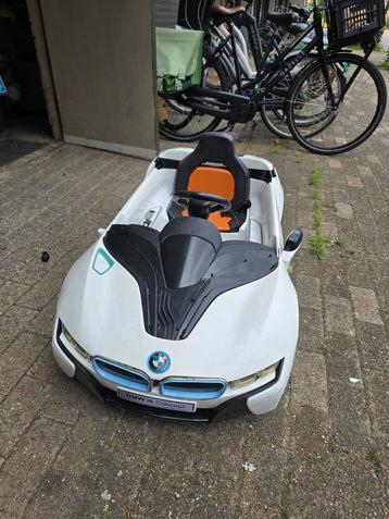 BMW i8 speelgoed auto beschikbaar voor biedingen