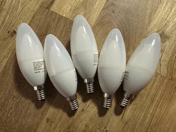 Philips Hue White Ambiance E14 Lampen (3 stuks) beschikbaar voor biedingen