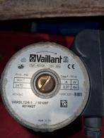 Circulatiepomp vaillant nieuw overcompleet nog op de plank, Doe-het-zelf en Verbouw, Geisers en Boilers, Minder dan 20 liter, Ophalen of Verzenden