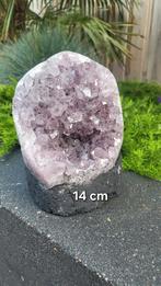 Amethist op standvlak, Ophalen of Verzenden