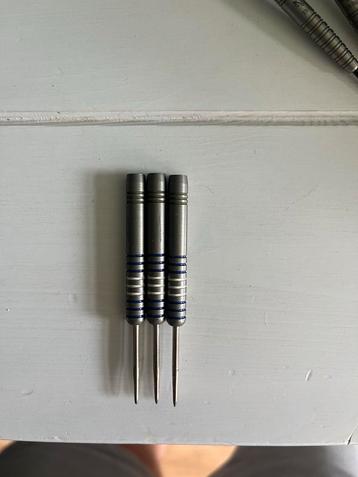 Unicorn Gary Anderson Silverstar 23g Darts beschikbaar voor biedingen