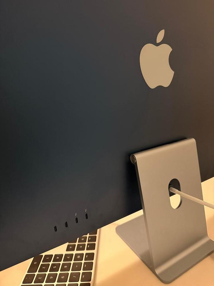 iMac 24 inch 2021 – Goede Staat + Accessoires, Computers en Software, Apple Desktops, Gebruikt, iMac, SSD, 2 tot 3 Ghz, 8 GB, Ophalen of Verzenden