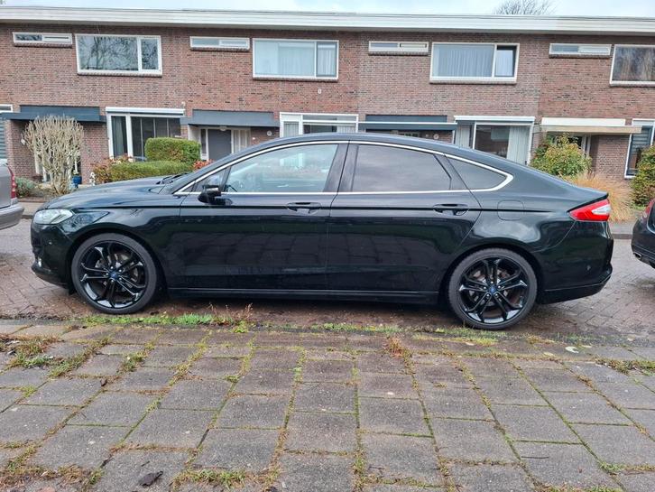Ford Mondeo 1.5 Tdci Econetic 88KW 5-D 2015 Zwart, Auto's, Ford, Bedrijf, Mondeo, ABS, Adaptieve lichten, Adaptive Cruise Control