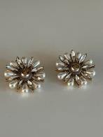 Gucci parel oorbellen strass., Sieraden, Tassen en Uiterlijk, Oorbellen, Ophalen of Verzenden, Zo goed als nieuw, Overige materialen