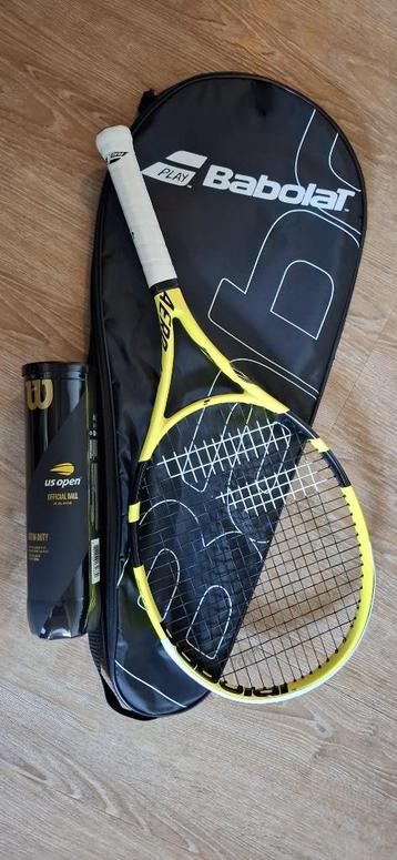  Babolat Pure Aero tennisracket + hoes + Wilson US Open ball beschikbaar voor biedingen