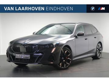 BMW i5 eDrive40 High Executive M Sport / Panoramadak / Trekh beschikbaar voor biedingen