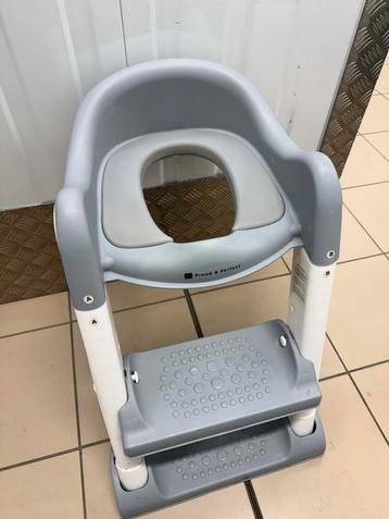 WC Verkleiner met trapje - Proud & Perfect beschikbaar voor biedingen