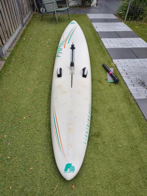F2 Lightning Race ProAm Raceboard, Watersport en Boten, Windsurfen, Gebruikt, Plank, Minder dan 250 cm, Met vin(nen), Ophalen