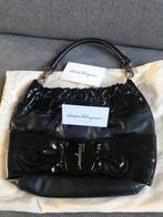 Ferragamo Salvatore damestas, Sieraden, Tassen en Uiterlijk, Tassen | Damestassen, Ophalen, Zo goed als nieuw, Zwart, Handtas
