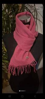 Nieuw lacoste sjaal 185cm/23cm, Kleding | Dames, Mutsen, Sjaals en Handschoenen, Verzenden, Zo goed als nieuw, Maat 46/48 (XL) of groter