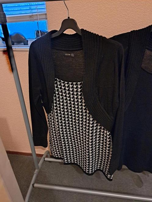 2 NIEUWE DAMES TRUIEN MAAT 44 46 MET AANGEHECHT BOLEROOTJE, Kleding | Dames, Truien en Vesten, Nieuw, Zwart, Ophalen of Verzenden