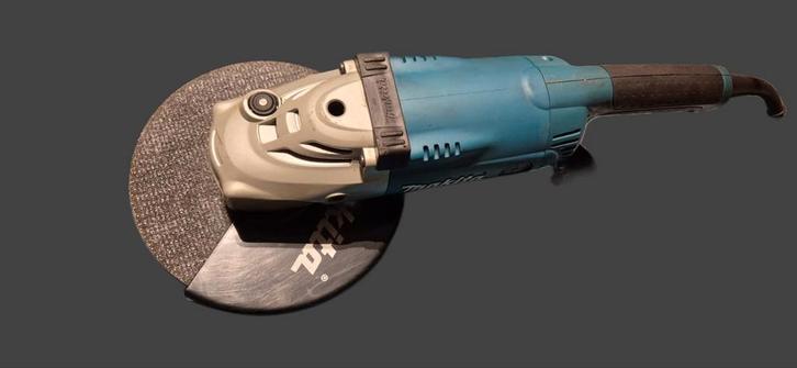 Makita slijptol, Doe-het-zelf en Verbouw, Gereedschap | Slijpmachines, Zo goed als nieuw, Haakse handslijpmachine, 1000 watt of meer