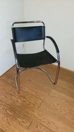 Aangeboden Italiaans designstoeltje, Huis en Inrichting, Stoelen, Ophalen, Gebruikt, Zwart, Eén