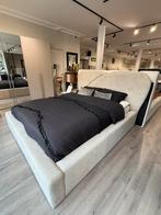 Actie bedden - uit voorraad leverbaar in 160/180*200 cm, Ophalen, 180 cm, 200 cm, Stof