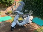 Vespa sprint (2023) met Alarm & GPS + Helmen en kettingslot!, Ophalen, Vespa S, Zo goed als nieuw, Benzine