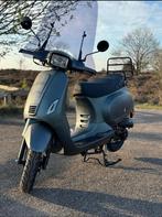 Scooter senzo prachtige staat!, Fietsen en Brommers, Snorfietsen en Snorscooters, Zo goed als nieuw, Benzine, Ophalen, Overige merken