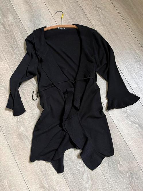 Fashion+ vest met ruches M, L XL, XXL, Kleding | Dames, Truien en Vesten, Zo goed als nieuw, Maat 46/48 (XL) of groter, Zwart