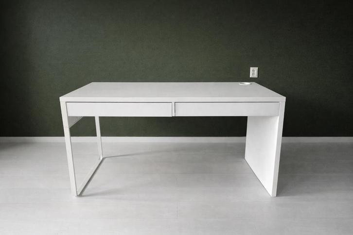 IKEA MALM Bureau Wit met Lades, Huis en Inrichting, Bureaus, Gebruikt, Bureau, Ophalen