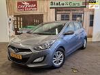 Hyundai I30 1.6 GDI Business Edition/HISTORIE AANWEZIG/NAVI/, Auto's, Hyundai, Te koop, Zilver of Grijs, Benzine, Hatchback