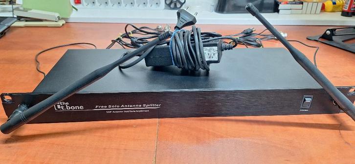defecte t.bone antenne splitter, Muziek en Instrumenten, Microfoons, Gebruikt, Overige typen, Ophalen of Verzenden