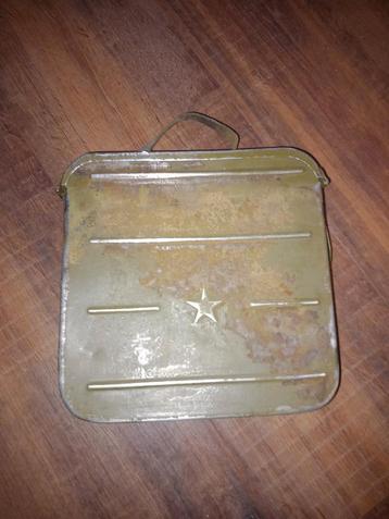 Sovjet Maxim 1910 munitie kist beschikbaar voor biedingen