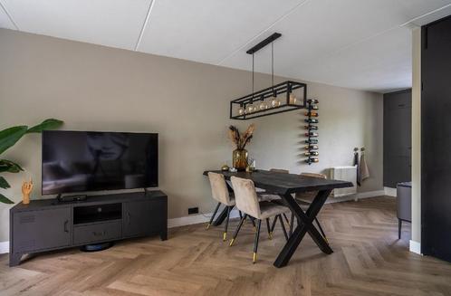 Eettafel zwart hout Xara 180x90x76 inclusief stoelen, Huis en Inrichting, Tafels | Eettafels, Zo goed als nieuw, 50 tot 100 cm