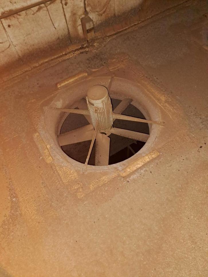 ventilatie systeem, Dieren en Toebehoren, Schapen, Geiten en Varkens, Varken, Meerdere dieren, 6 jaar of ouder