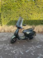 Vespa Sprint S Donkergroen (2018) – slechts 1.175 km!, Fietsen en Brommers, Scooters | Vespa, Ophalen, Zo goed als nieuw, Benzine