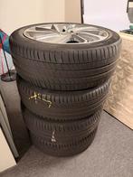 Kia Velgen 18 inch met Zomerbanden 215/50/R18, Auto-onderdelen, Banden en Velgen, Ophalen, 18 inch, Banden en Velgen, Personenwagen