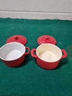 Pannetje aardewerk rood met deksel 1 verkocht, Huis en Inrichting, Ophalen of Verzenden, 'T Olde Gre-j, Info@toldegrej.nl, Endepoelstraat 20f Didam