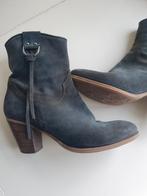 Nette groen suède laarsjes mt 39 💚, Kleding | Dames, Schoenen, Lage of Enkellaarzen, Ophalen of Verzenden, Gedragen, Groen