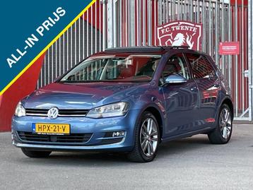 Volkswagen Golf BOMVOL PANO NAVI AUTOMAAT EN M 1.4 TSI Highl beschikbaar voor biedingen