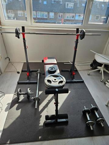 Fitness set  beschikbaar voor biedingen