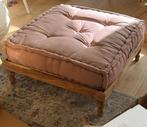 Wooden ottoman, Huis en Inrichting, Banken | Sofa's en Chaises Longues, Ophalen, Eenpersoons, 75 tot 100 cm, Zo goed als nieuw