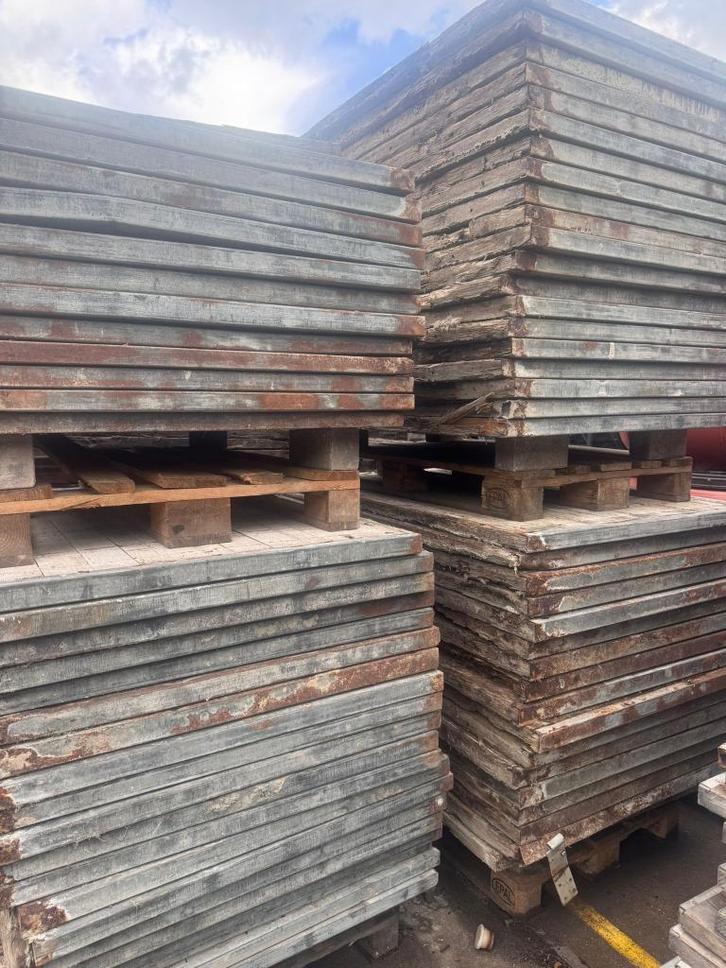 Nette / Grote Partij Steenplaten / Steen Platen, Doe-het-zelf en Verbouw, Hout en Planken, Gebruikt, Overige typen, Overige houtsoorten