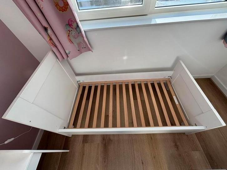 Peuterbed 140x70 inclusief toebehoren, Kinderen en Baby's, Kinderkamer | Bedden, 140 tot 160 cm, 70 tot 85 cm, Matras, Ophalen