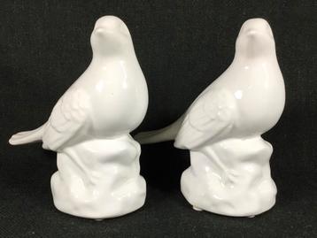 IT’S ABOUT ROMI Amsterdam Lot van 2 keramieken vogels beschikbaar voor biedingen