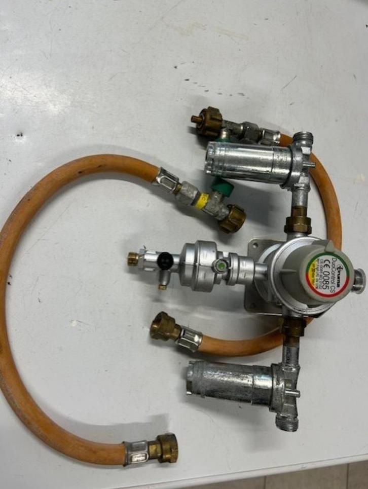 dubbele gasregelaar caravan, Caravans en Kamperen, Caravan accessoires, Gebruikt, Ophalen of Verzenden