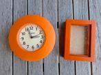 Oranje Klok & Fotolijst - Kleurrijk Duo, Ophalen of Verzenden, Gebruikt, Analoog, Wandklok