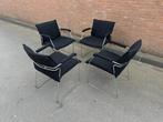 Set van 4 zwarte stoelen met armleuningen – modern design, Ophalen, Gebruikt, -, Zwart