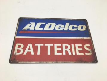Te koop bord acdelco batteries beschikbaar voor biedingen