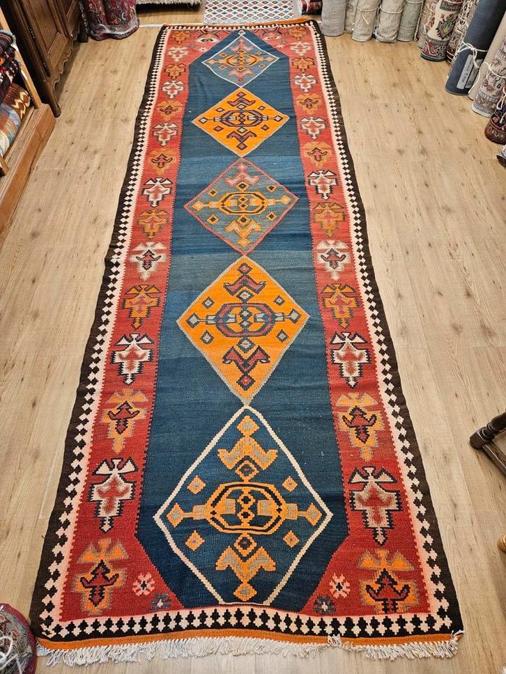 Vintage handgeweven perzische kelim loper 453x136, Huis en Inrichting, Stoffering | Tapijten en Kleden, Gebruikt, 150 tot 200 cm